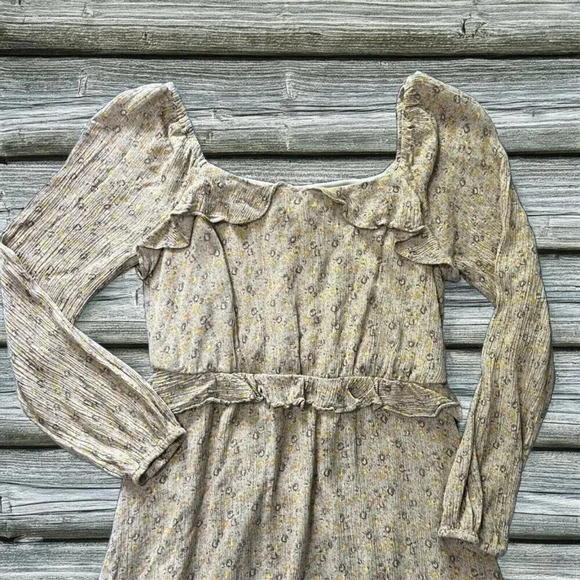 Sadie & Sage Medium Floral Cottagecore Lined Mini Dress Cream Tan Gold Soft - Picture 2 of 7